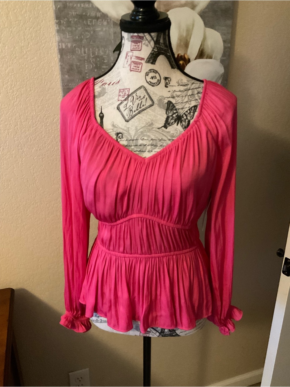 NWT Nine West Bright Pink V-Neck Long Sleeve Peplum Top Size S